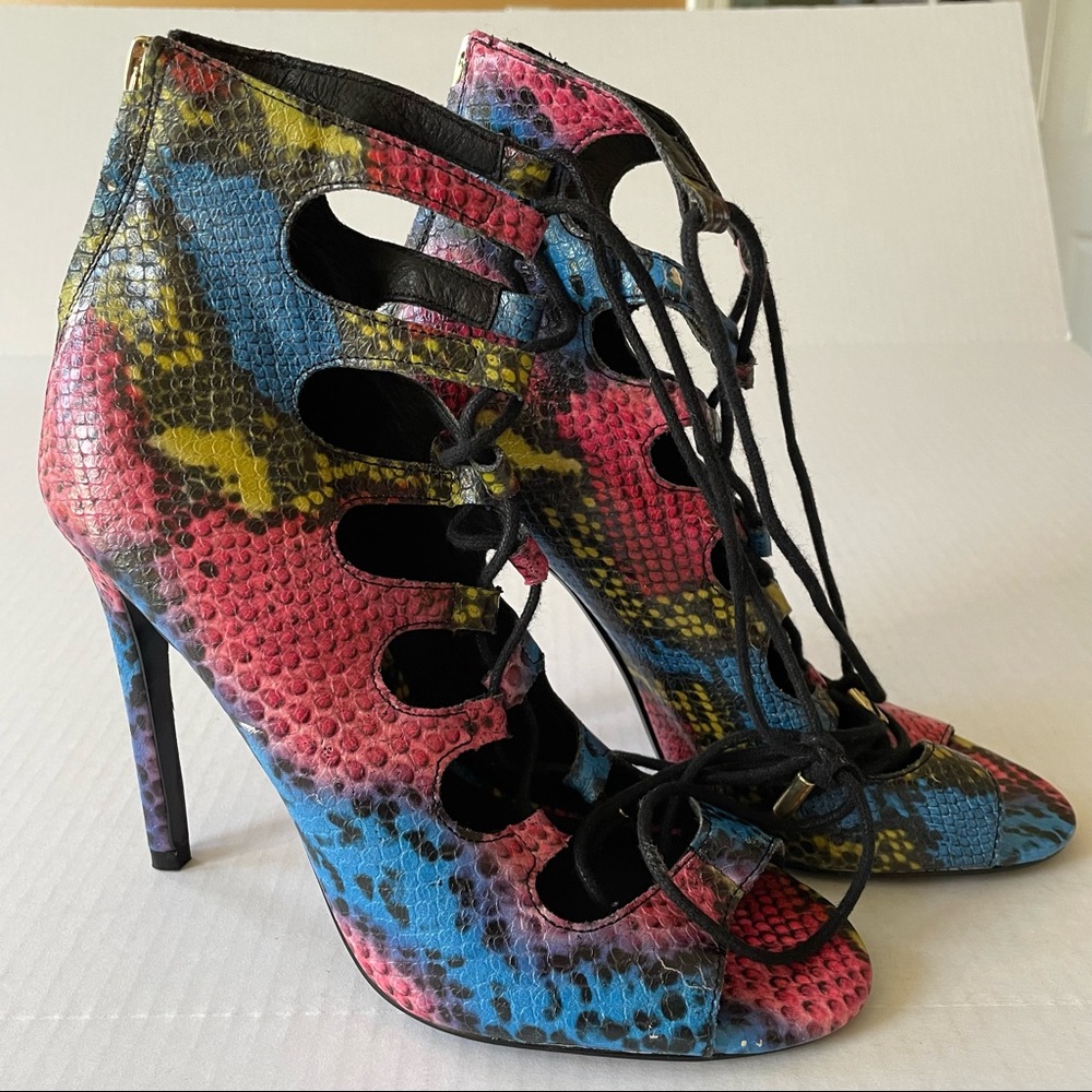 Steve Madden Snakeprint Heels